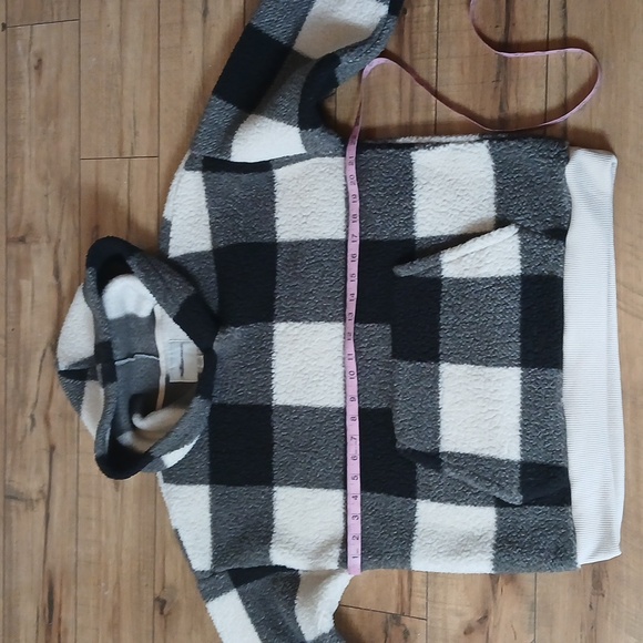 American Eagle Women's Plaid Fleece Sherpa Oversize Hoodie Sweater. Size M - Picture 16 of 17